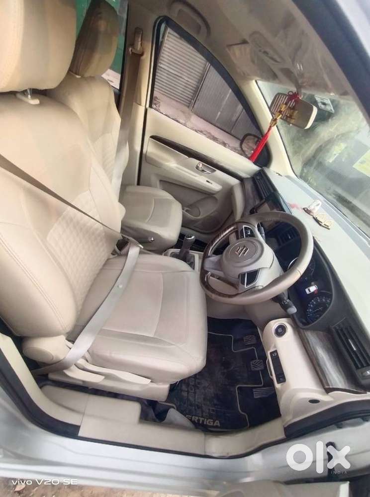 Maruti Suzuki Ertiga 1.5 Zxi Plus Shvs, 2019, Petrol