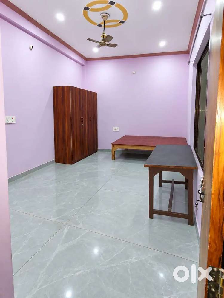 Semi furnished room