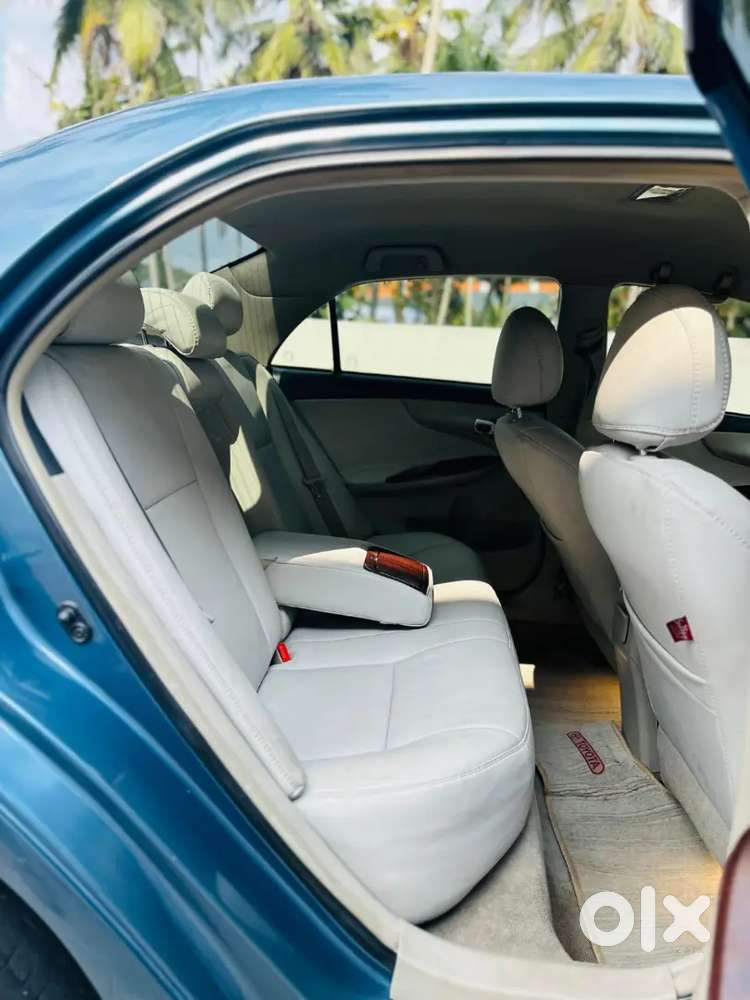 Toyota Corolla Altis 2011 Diesel Well Maintained