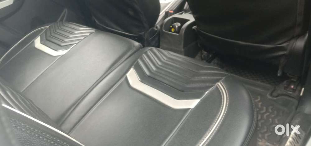 Maruti Suzuki Brezza 1.5 Zxi Smart Hybrid, 2020, Petrol