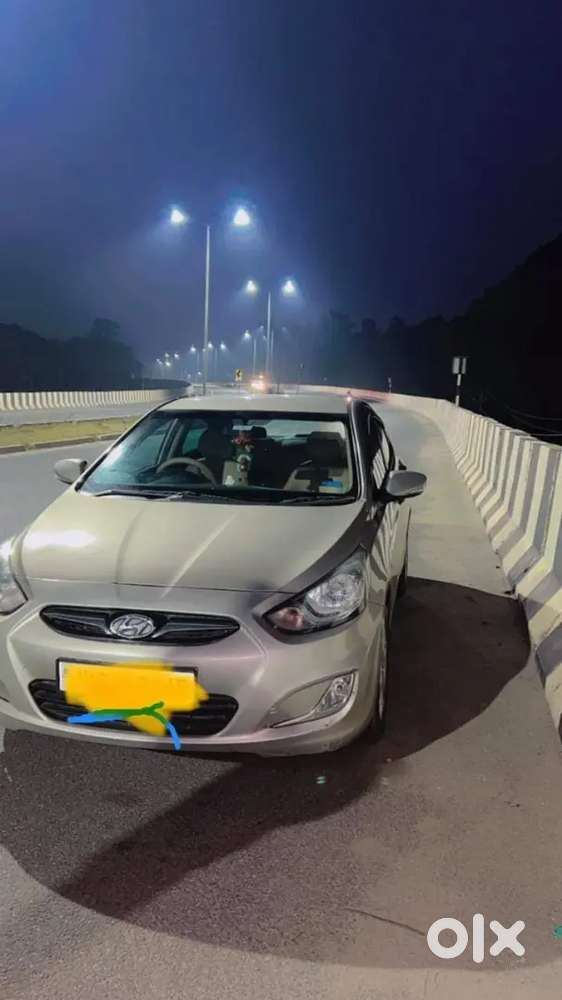 Hyundai Fluidic Verna 1.4 2012