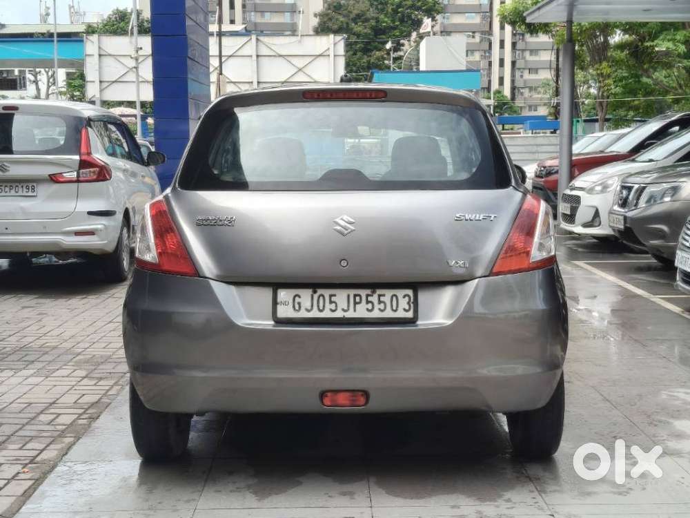 Maruti Suzuki Swift Vxi With Abs, 2015, Petrol