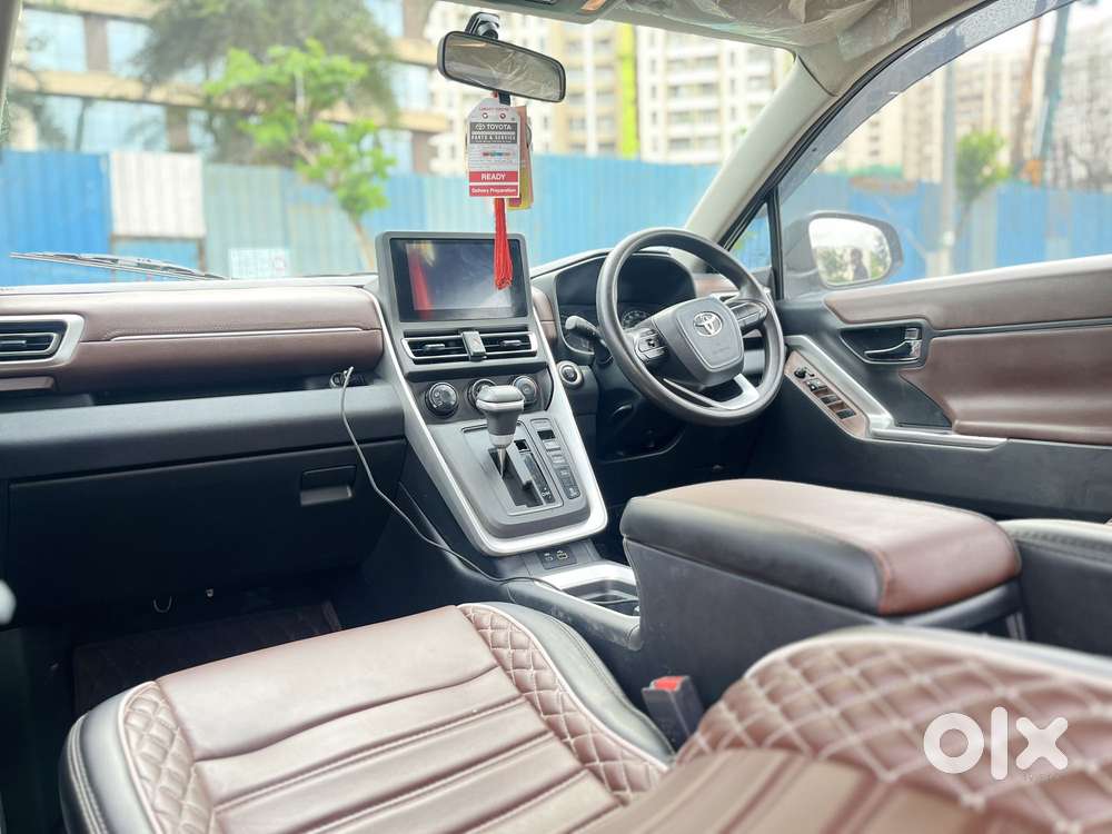 Toyota Innova Hycross 2.0 G-slf 7 Str, 2023, Petrol