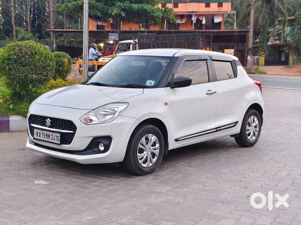 Maruti Suzuki Swift, 2022, Petrol