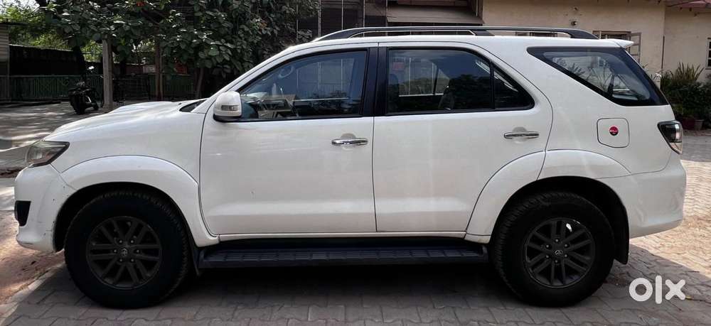 Toyota Fortuner 2011-2016 4x4 At, 2015, Diesel