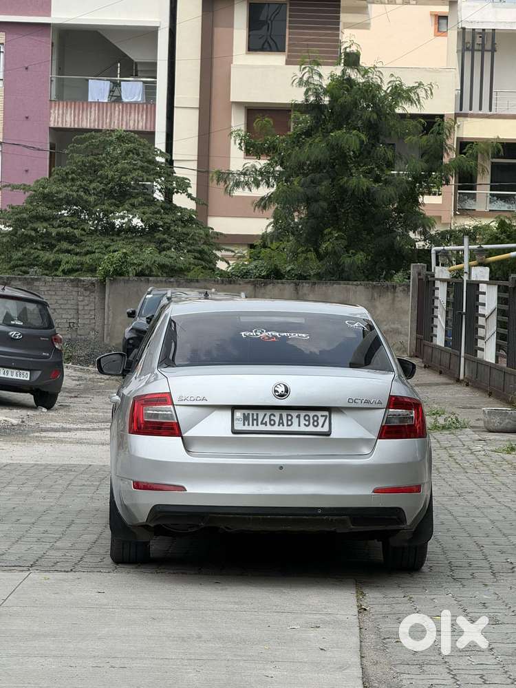 Skoda Octavia Ambition 2.0 Tdi At, 2015, Diesel