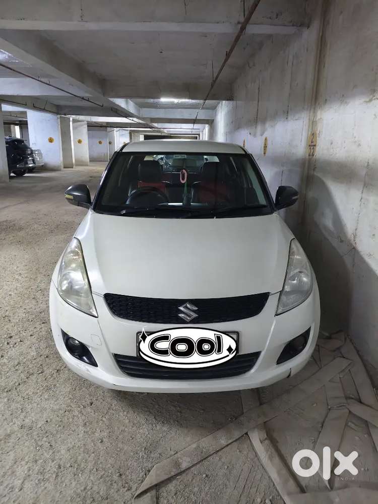 Maruti Suzuki Swift Vxi 2012