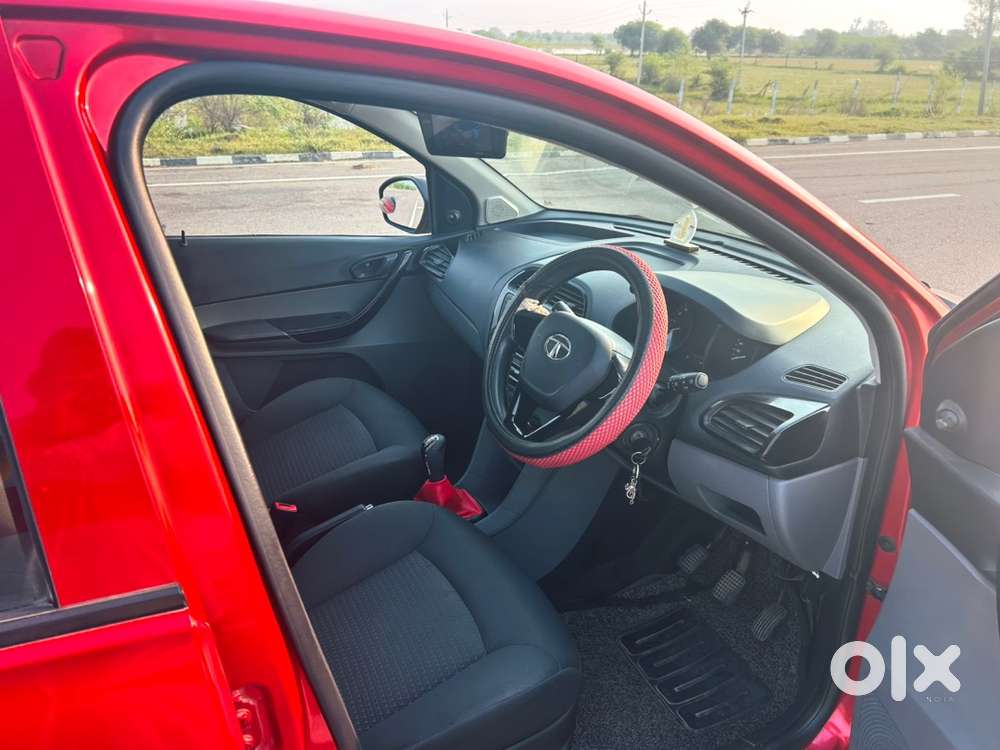 Tata Tigor Xm Petrol Manual | 1st Owner | 64,141 Km | 2018