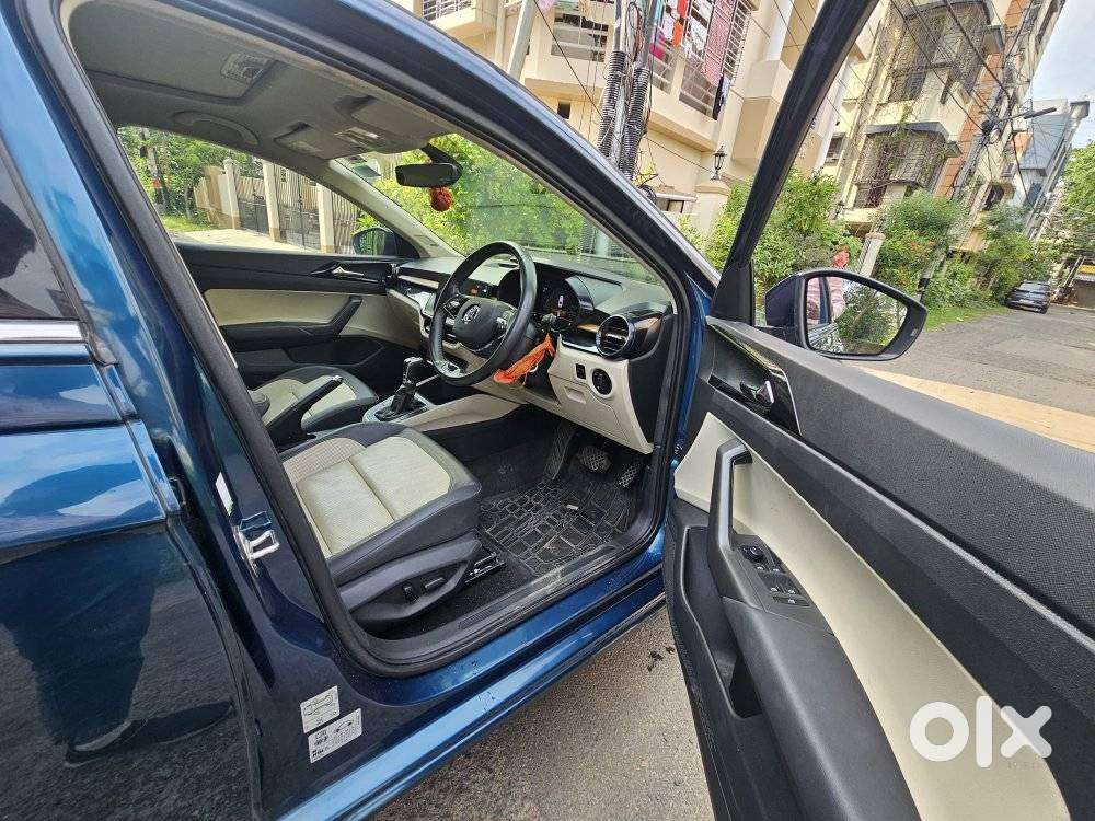 Skoda Slavia 1.0 Tsi Style At, 2024, Petrol