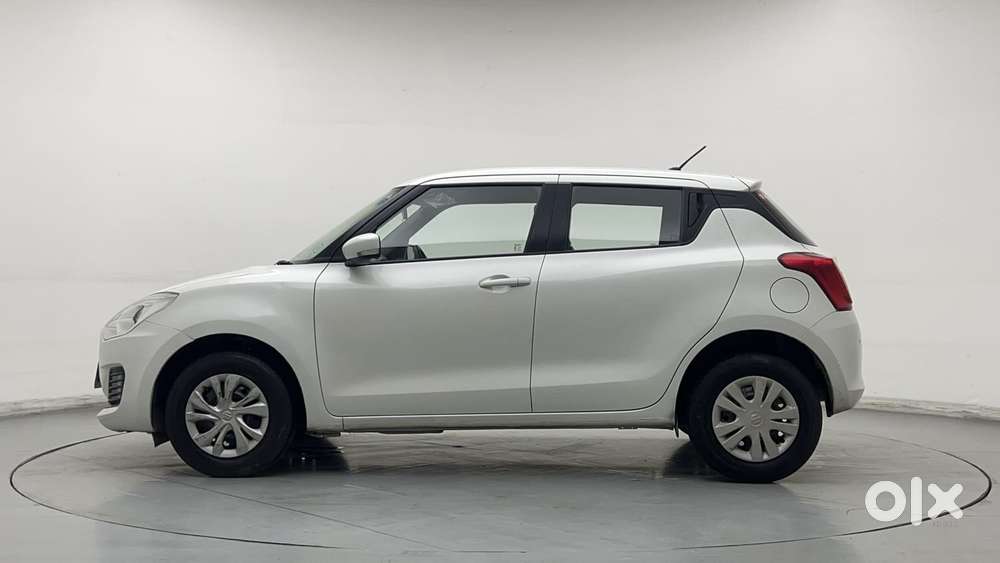 Maruti Suzuki Swift Vvt Vxi, 2022, Petrol