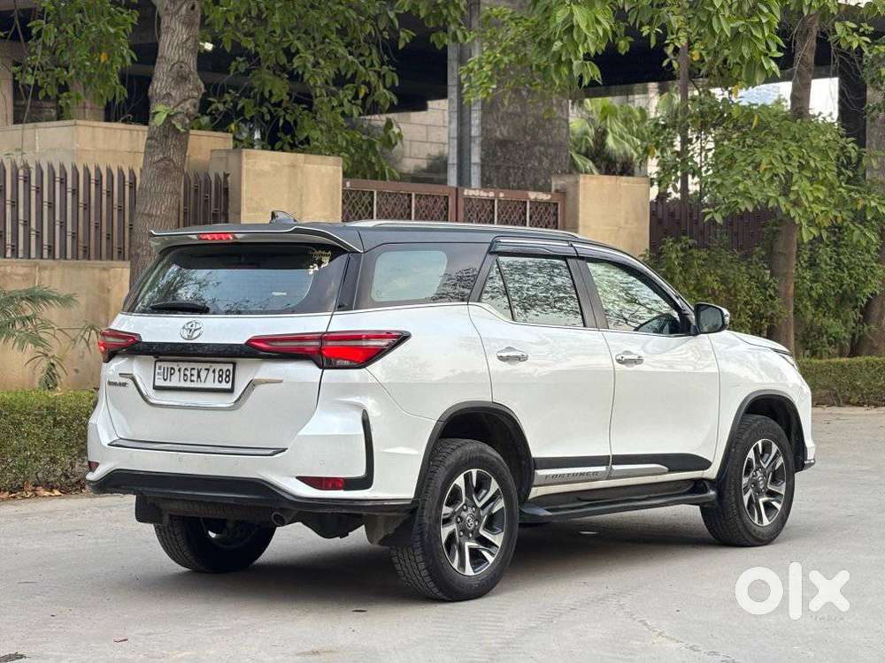 Toyota Fortuner Legender 4x2 At 2.8, 2024, Diesel