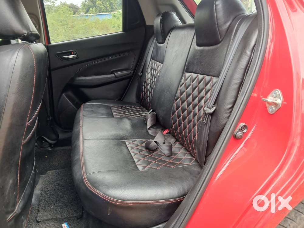 Maruti Suzuki Swift Vxi + Manual, 2022, Petrol