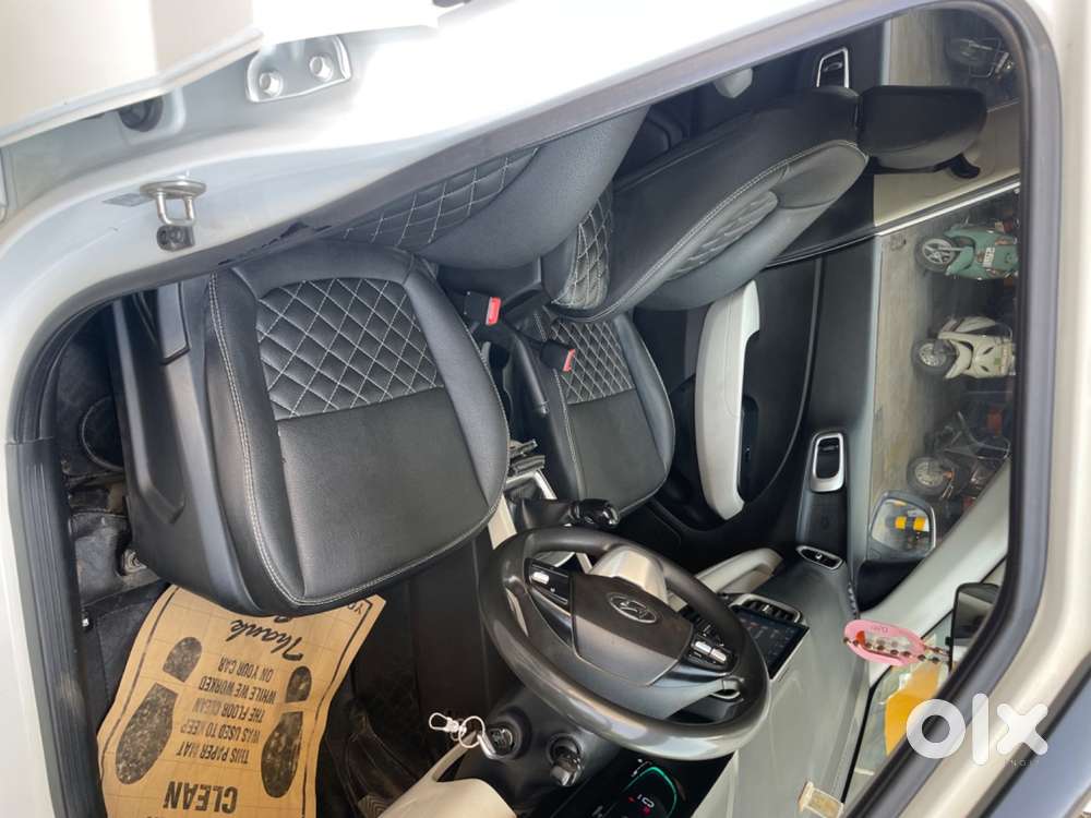 Hyundai Venue 2022 Petrol Well Maintained