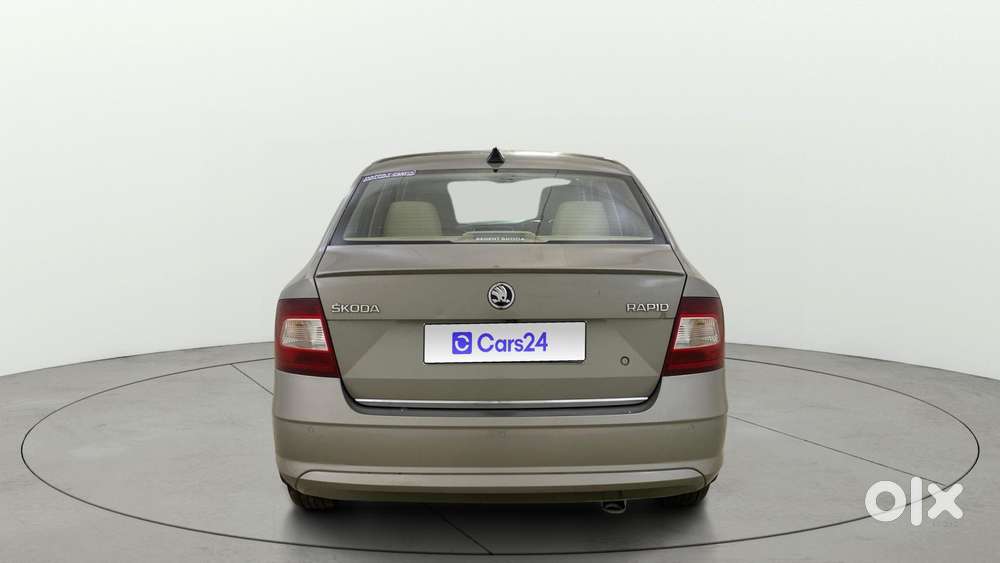 Skoda Rapid 1.6 Mpi Style, 2019, Petrol