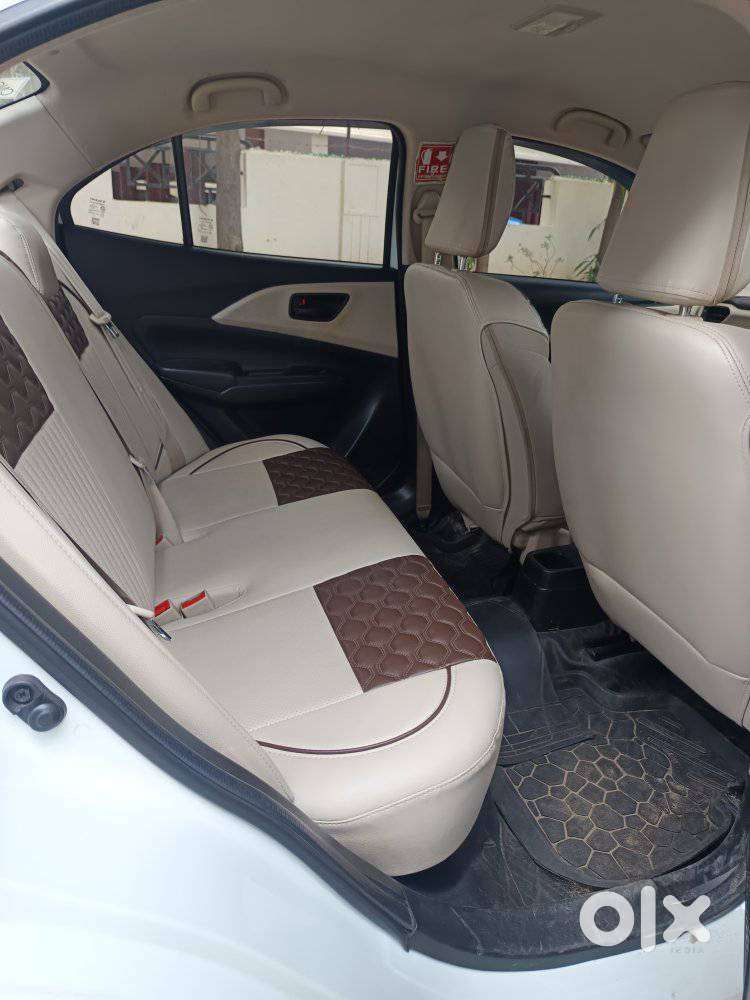 Maruti Suzuki Swift Dzire Lxi Option, 2025, Cng & Hybrids