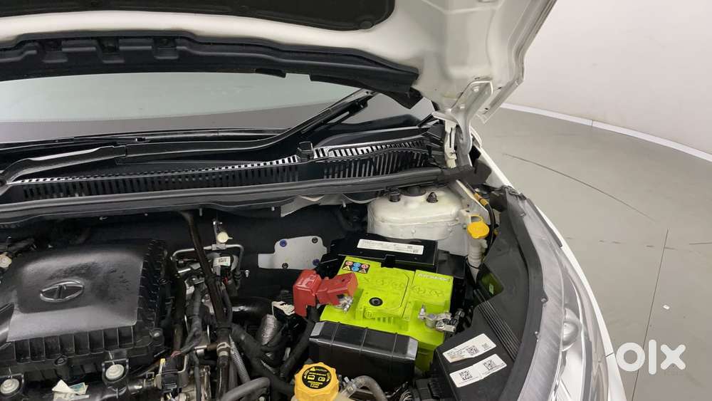 Tata Nexon 1.2 Revotron Xza Plus, 2023, Petrol