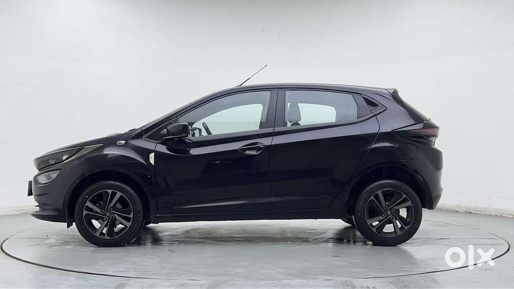 Tata Altroz 1.5 Xz Plus Diesel Dark Edition, 2022, Diesel