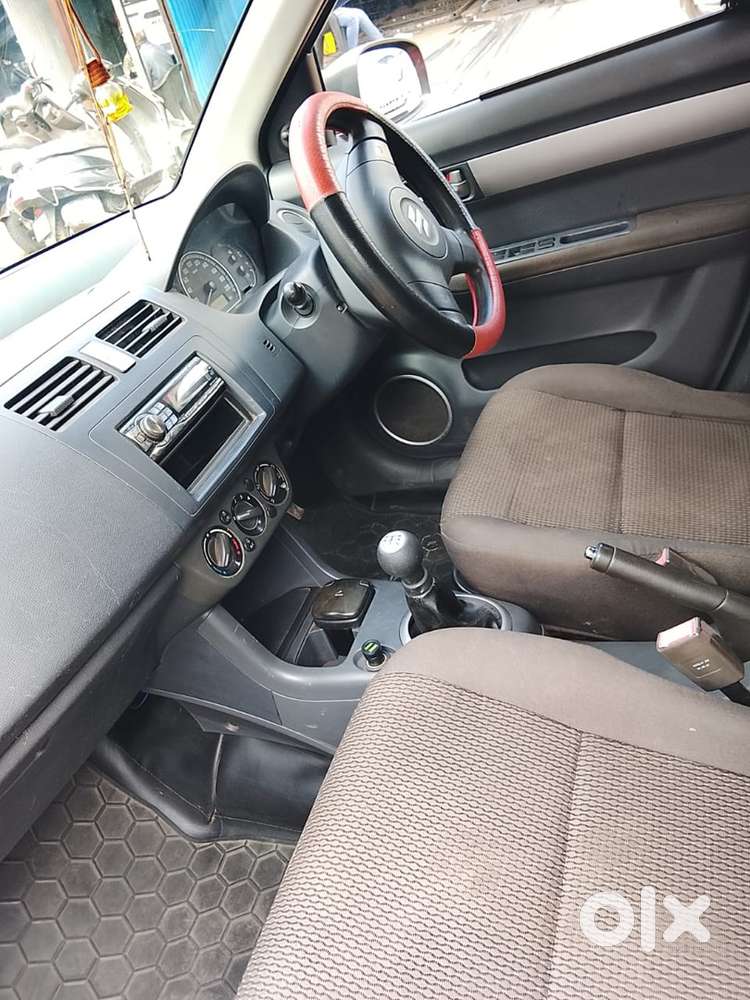 Swift Lxi 2006 Odometer 85700