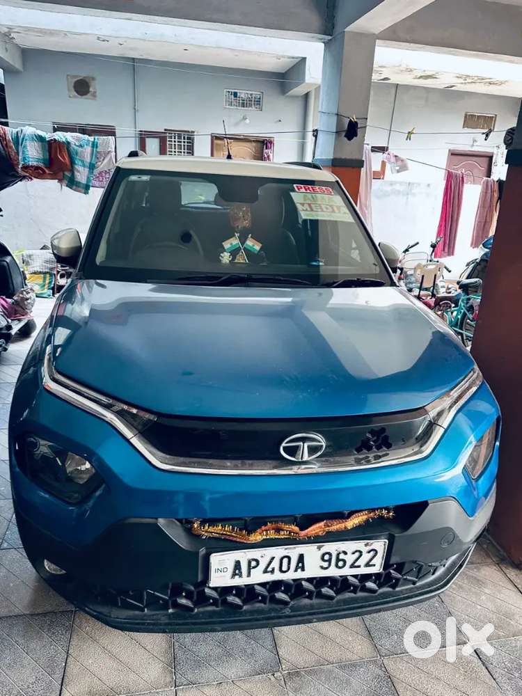 Tata Punch 2021 Petrol 131000 Km Driven