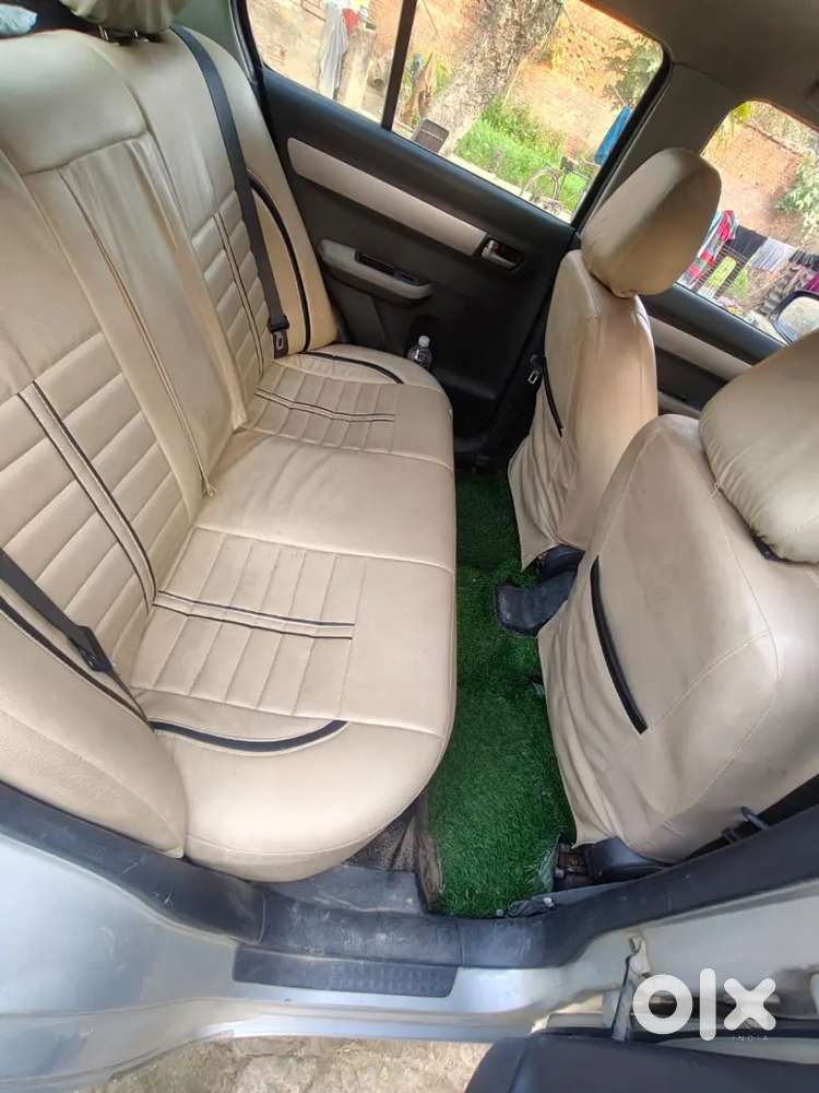 Maruti Suzuki Dzire 2010 Cng Outside Fitted