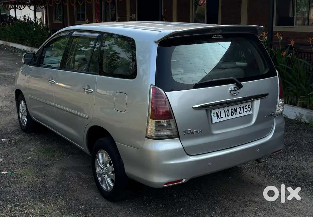Toyota Innova 2011v Diesel
248000km Driven
Re-regtn
Asking Price 5.65.