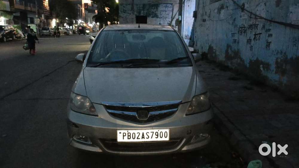 Honda City Zx 2006 Cng & Hybrids Good Condition