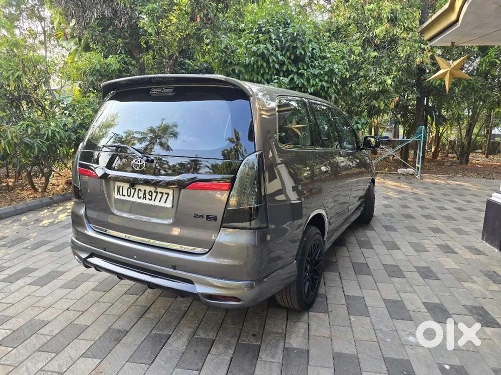 Toyota Innova 2014 Diesel Car