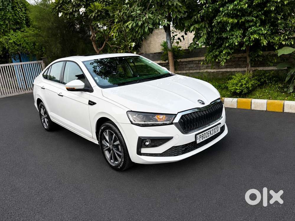 Skoda Slavia Style 1.0l Tsi Mt, 2023, Petrol