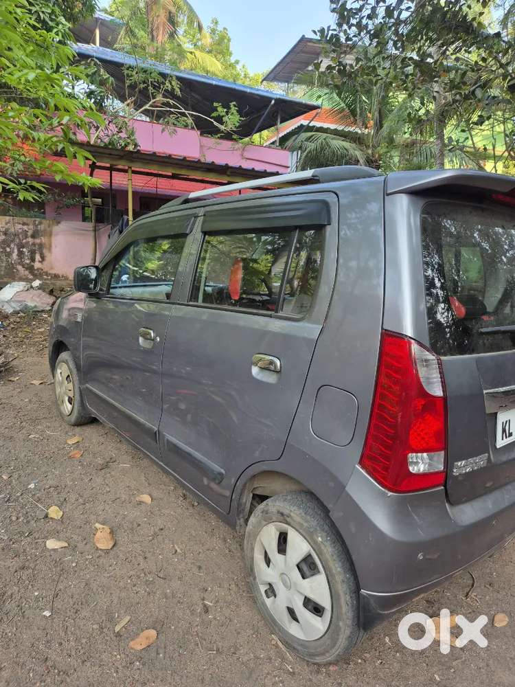 Maruti Suzuki Wagon R 2017 Petrol Well Maintained
