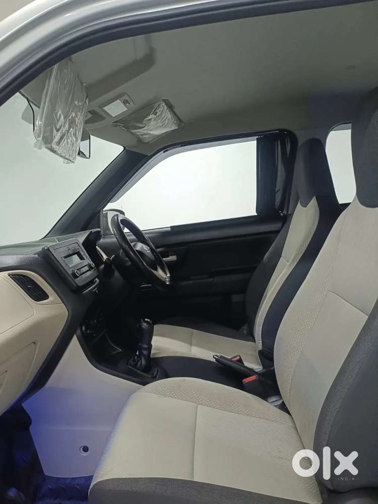 Maruti Suzuki Wagon R Vxi 1.0, 2023, Petrol