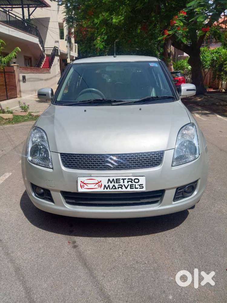 Maruti Suzuki Swift Vxi Bsiv, 2011, Petrol