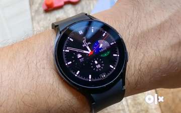 Galaxy best sale watch 44