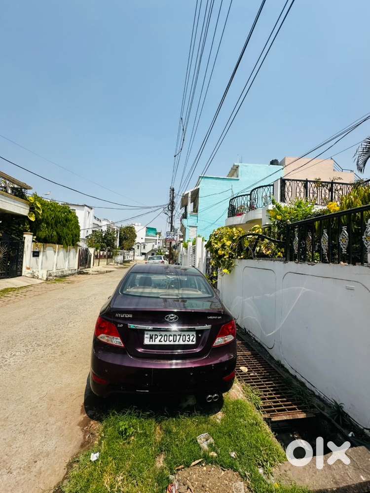 Hyundai Fluidic Verna 2013 Petrol Well Maintained