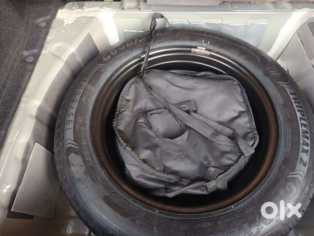 Tata Nexon Creative Plus S 1.2 Revotron Petrol 6 Mt, 2024, Petrol