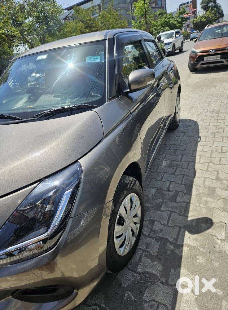 Maruti Suzuki Swift 1.2 Vxi (o), 2024, Petrol