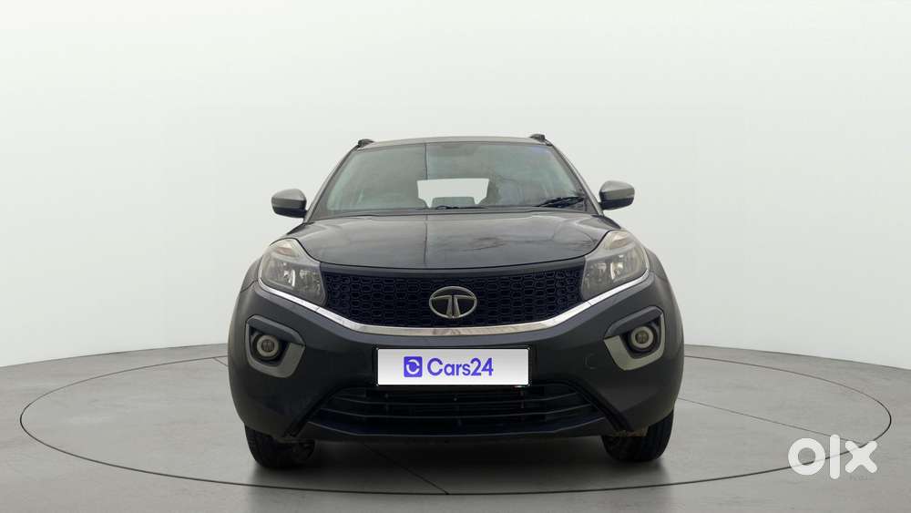 Tata Nexon 1.2 Revotron Xt, 2018, Petrol