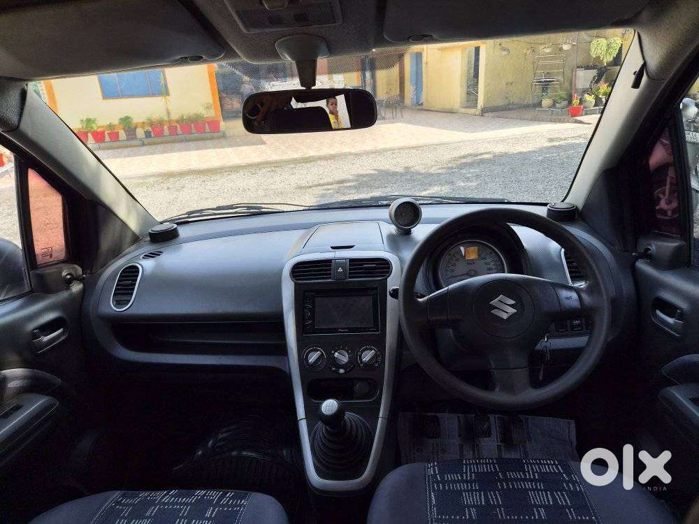 Maruti Suzuki Ritz Vxi, 2012, Petrol