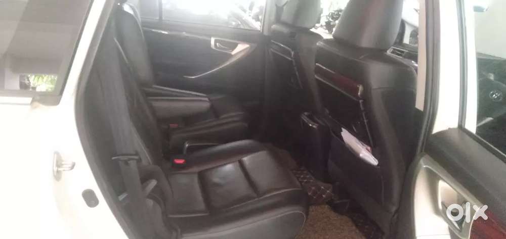 Toyota Innova Crysta 2.5z 2021 Diesel