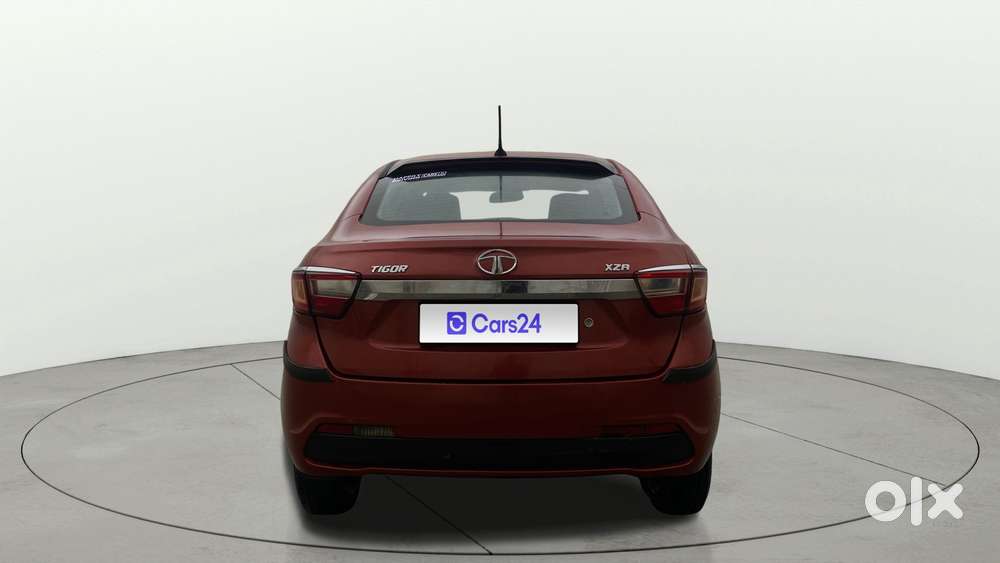 Tata Tigor Xza, 2018, Petrol