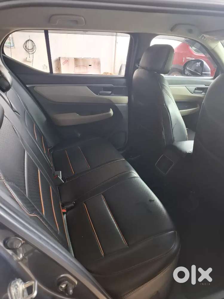 Honda Elevate Petrol V 2024