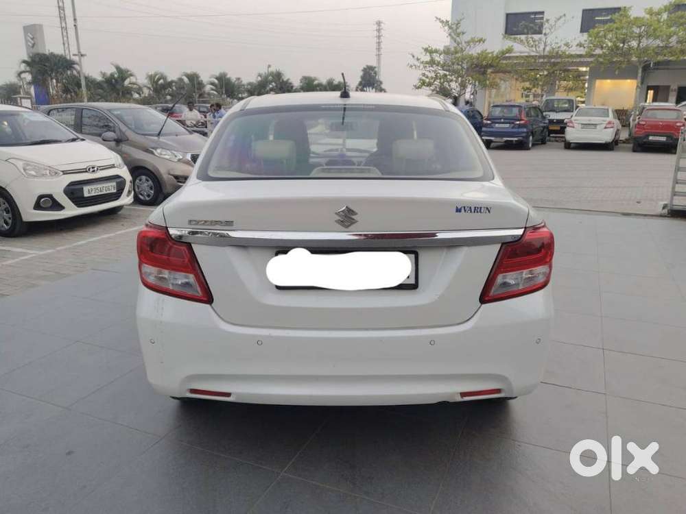 Maruti Suzuki Dzire Vxi Ags, 2022, Petrol