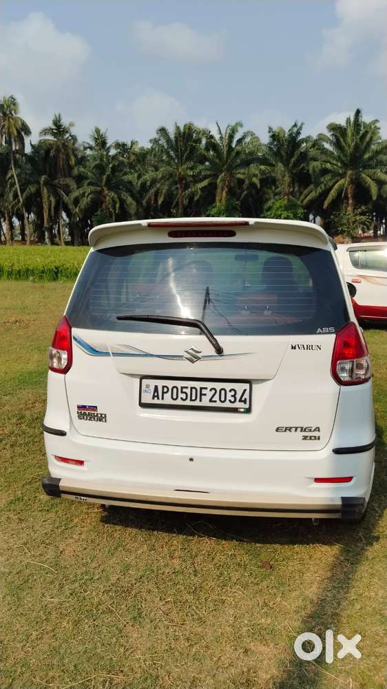 Maruti Suzuki Ertiga 2012-2015 Vxi Abs, 2023, Petrol