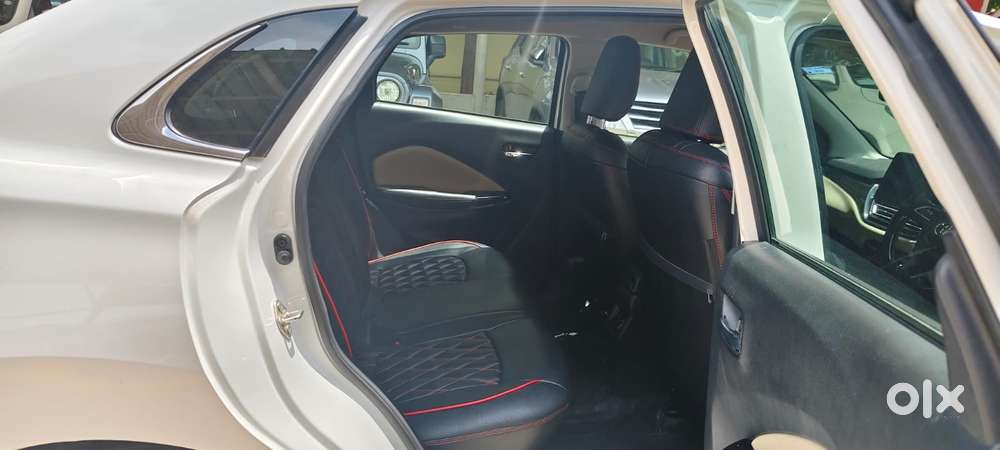 Toyota Glanza 1.2 V Amt, 2024, Petrol