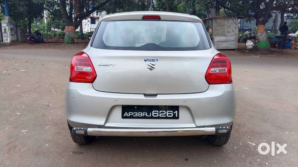 Maruti Suzuki Swift Vxi Optional, 2021, Petrol