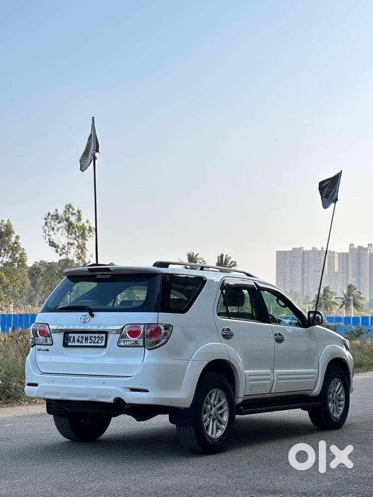 Toyota Fortuner 2011-2016 4x2 Manual, 2013, Diesel