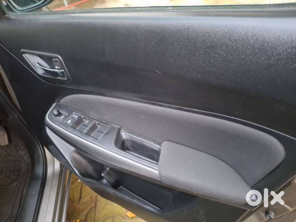 Maruti Suzuki Swift Amt Zxi Plus, 2018, Petrol