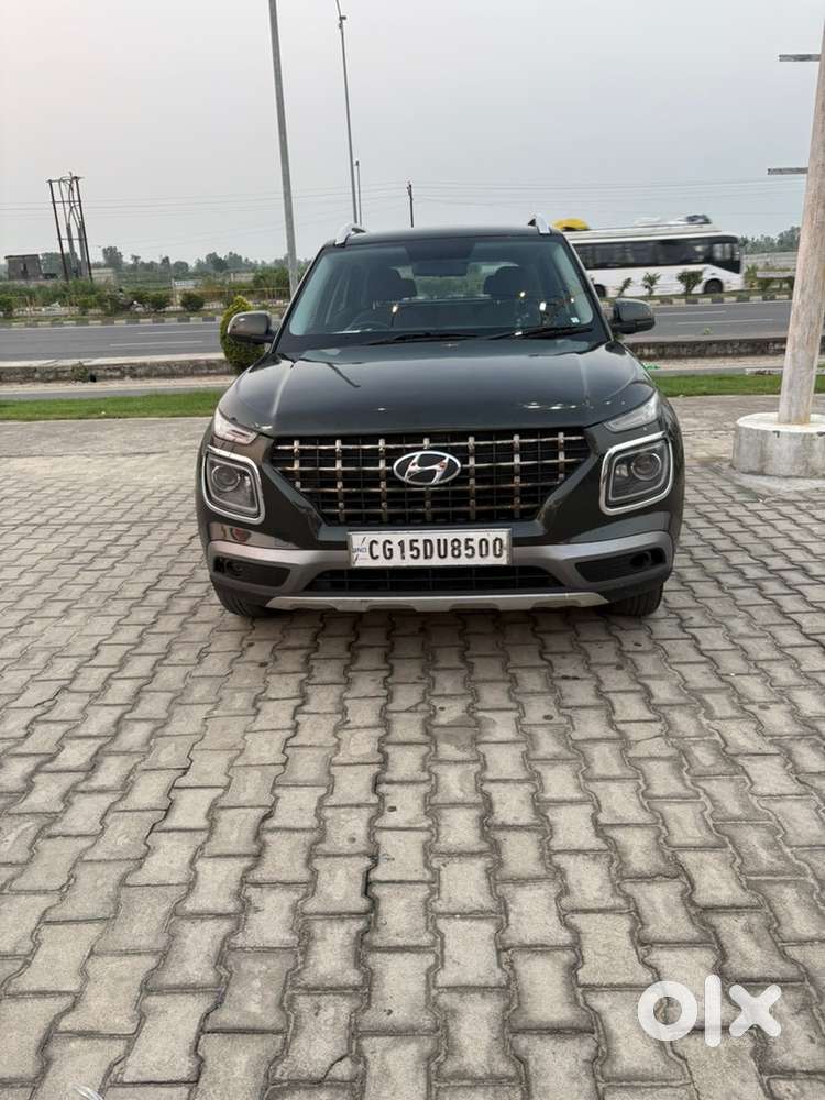 Hyundai Venue 2020 Petrol 53000 Km Driven