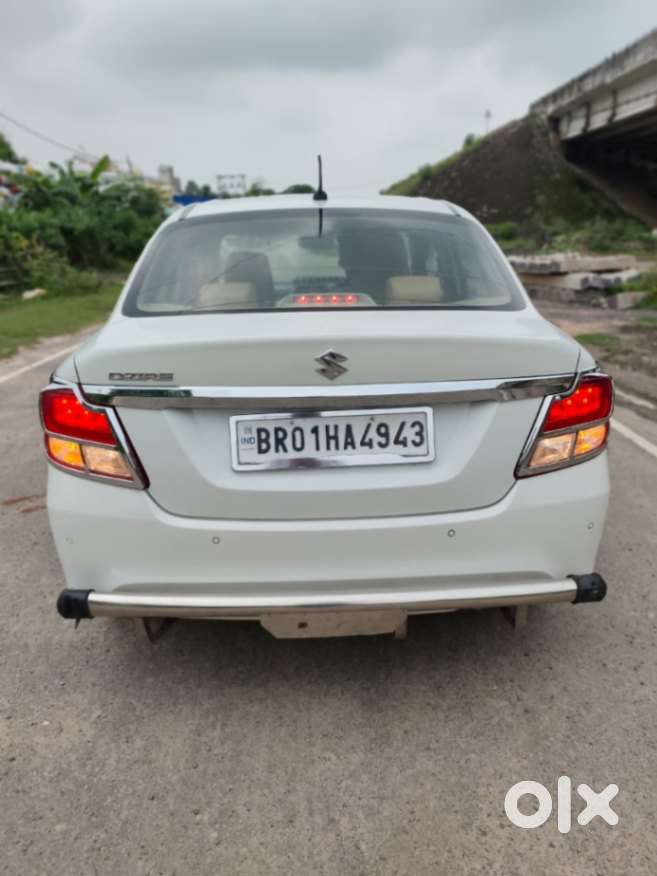 Maruti Suzuki Dzire 1.2 Vxi, 2023, Petrol