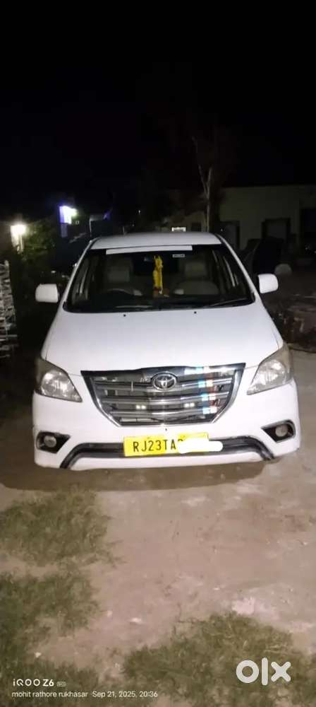 Toyota Innova 2013 Diesel 200000 Km Driven Power Window , Good Conditi