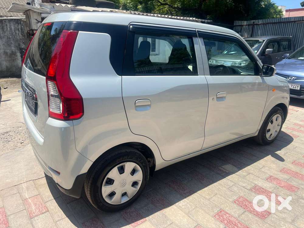 Maruti Suzuki Wagon R 1.0 Vxi Ags, 2023, Petrol